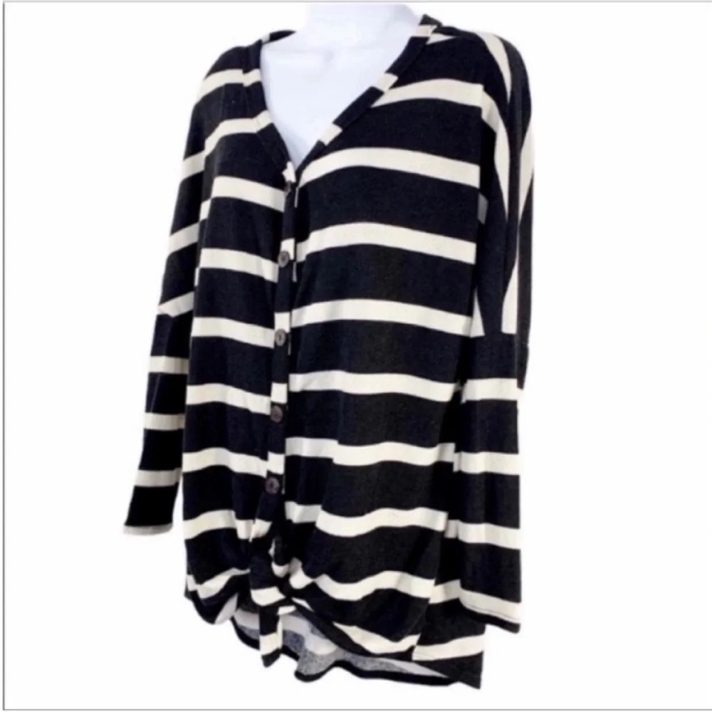 12 PM BY MON AMI striped button down tunic top  M - Picture 4 of 8